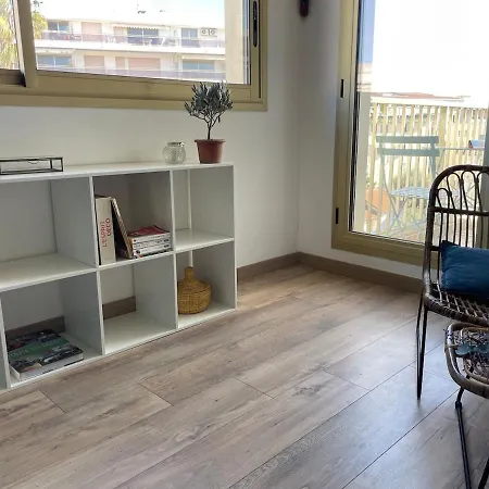Cosy Avec Clim A 10 Min De La 아파트 *